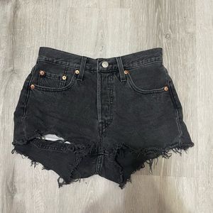 Levi’s 501 Black Shorts